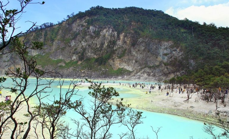 4 Destinasi Wisata Terpopuler di Bandung Tahun 2025