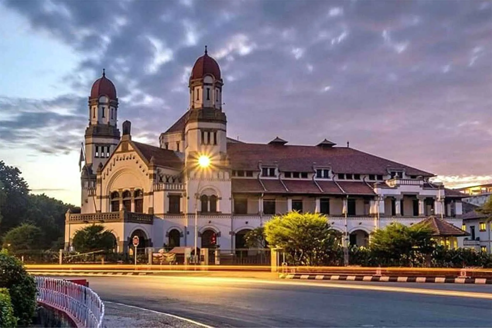 5 Destinasi Wisata Paling Populer di Semarang