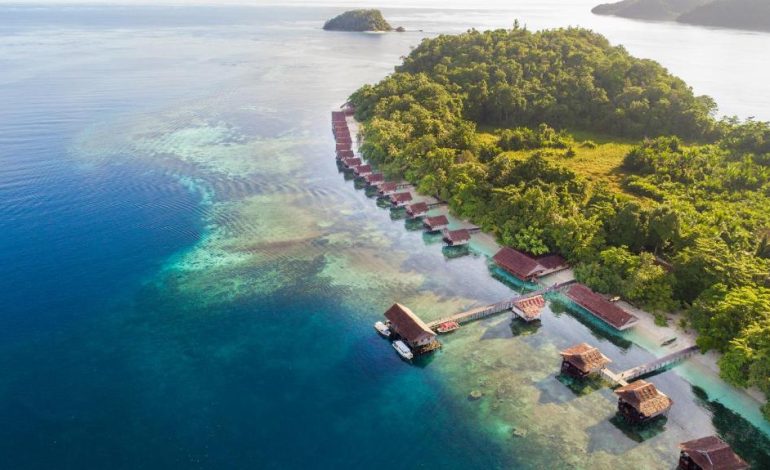 5 Rekomendasi Penginapan di Raja Ampat Yang Eksotis