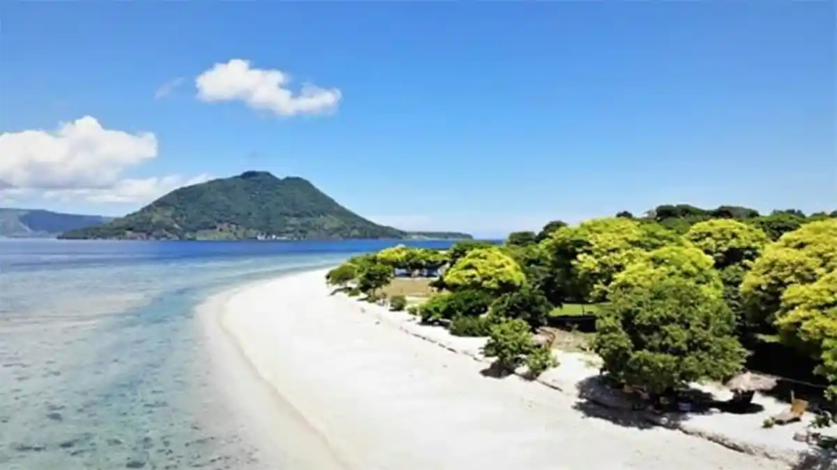 5 Destinasi Wisata Paling Populer di Alor NTT