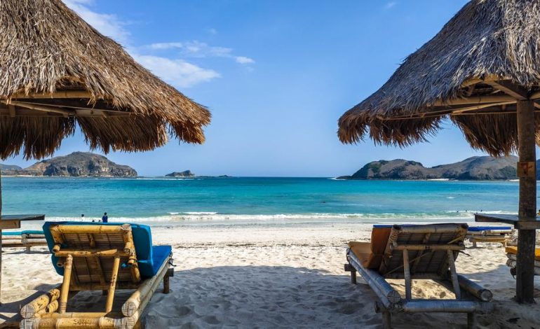 5 Destinasi Wisata Mandalika Lombok Paling Populer